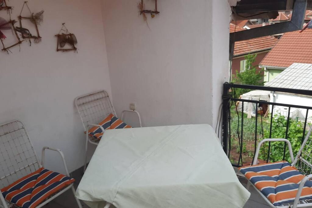 Stan Za Iznajmuvanje So Parking,Blisku Do Centar. Kumanovo Extérieur photo