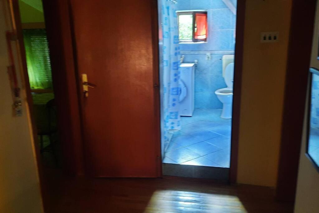 Stan Za Iznajmuvanje So Parking,Blisku Do Centar. Kumanovo Extérieur photo