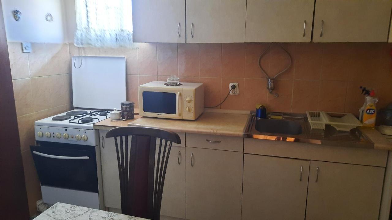 Stan Za Iznajmuvanje So Parking,Blisku Do Centar. Kumanovo Extérieur photo