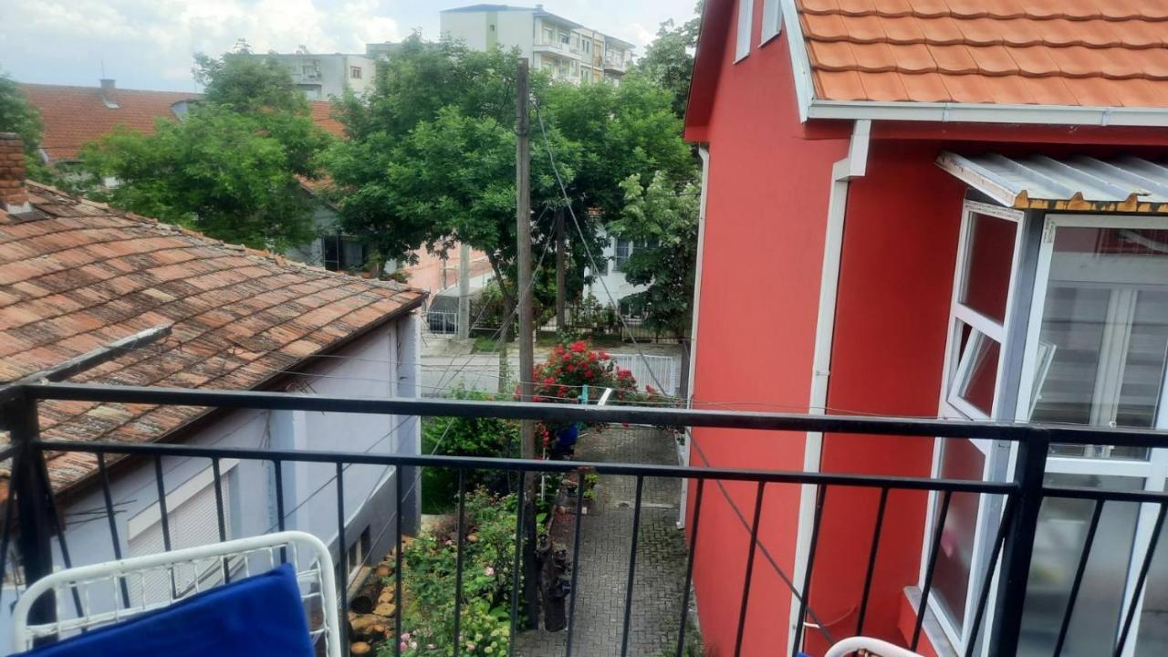 Stan Za Iznajmuvanje So Parking,Blisku Do Centar. Kumanovo Extérieur photo
